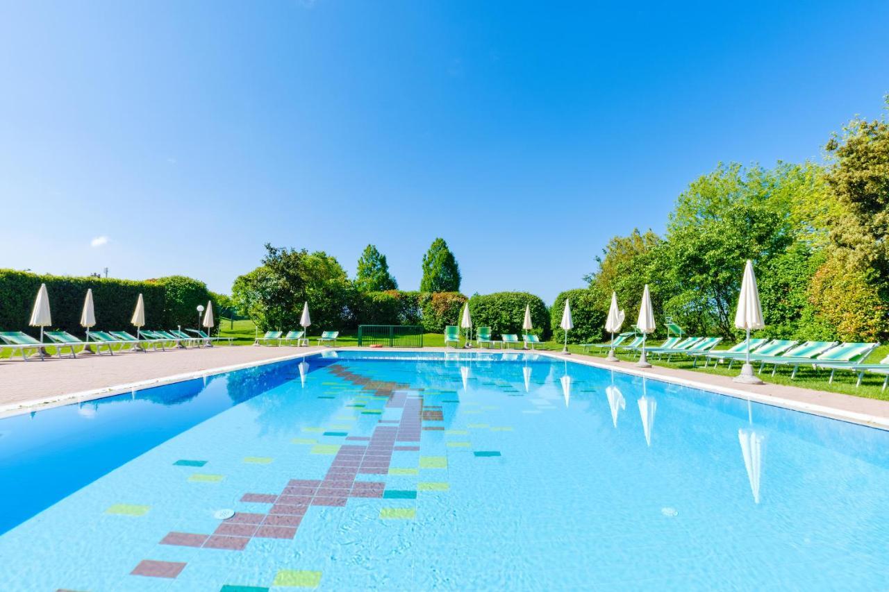 الشقق الفندقية بسكييرا ديل غاردافي  Golf Residenza المظهر الخارجي الصورة